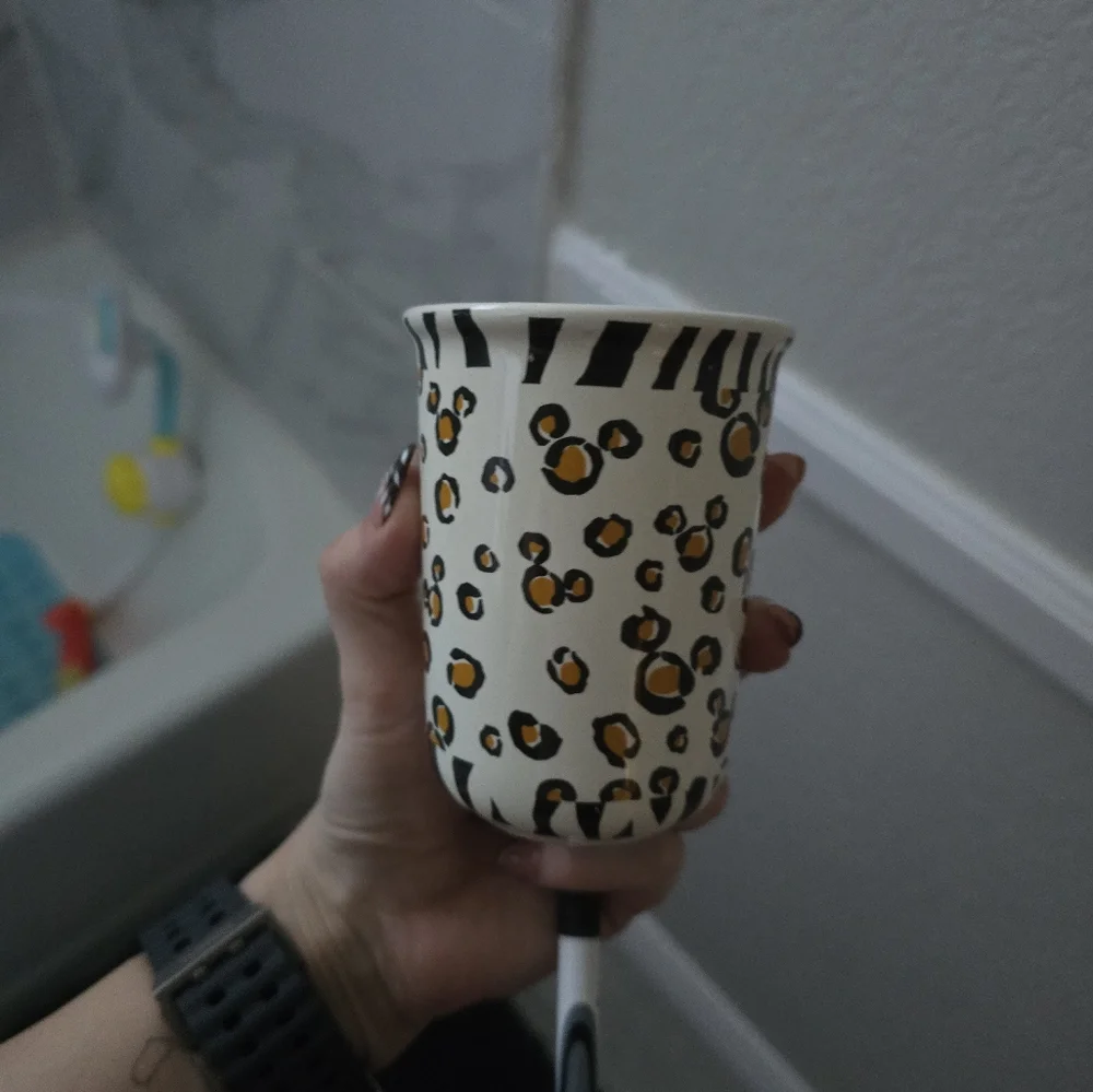 Vintage Disney Cheetah Print Bathroom Set